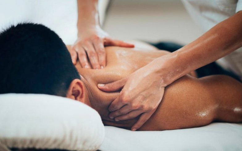 خدمة مساج منزلية في الرياض