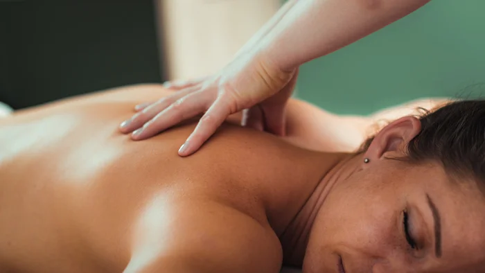 مساج منزلي نسائي في الرياض