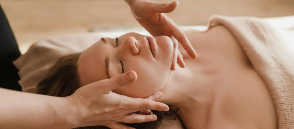 التدليك العلاجي شارع حراء فى الرياض